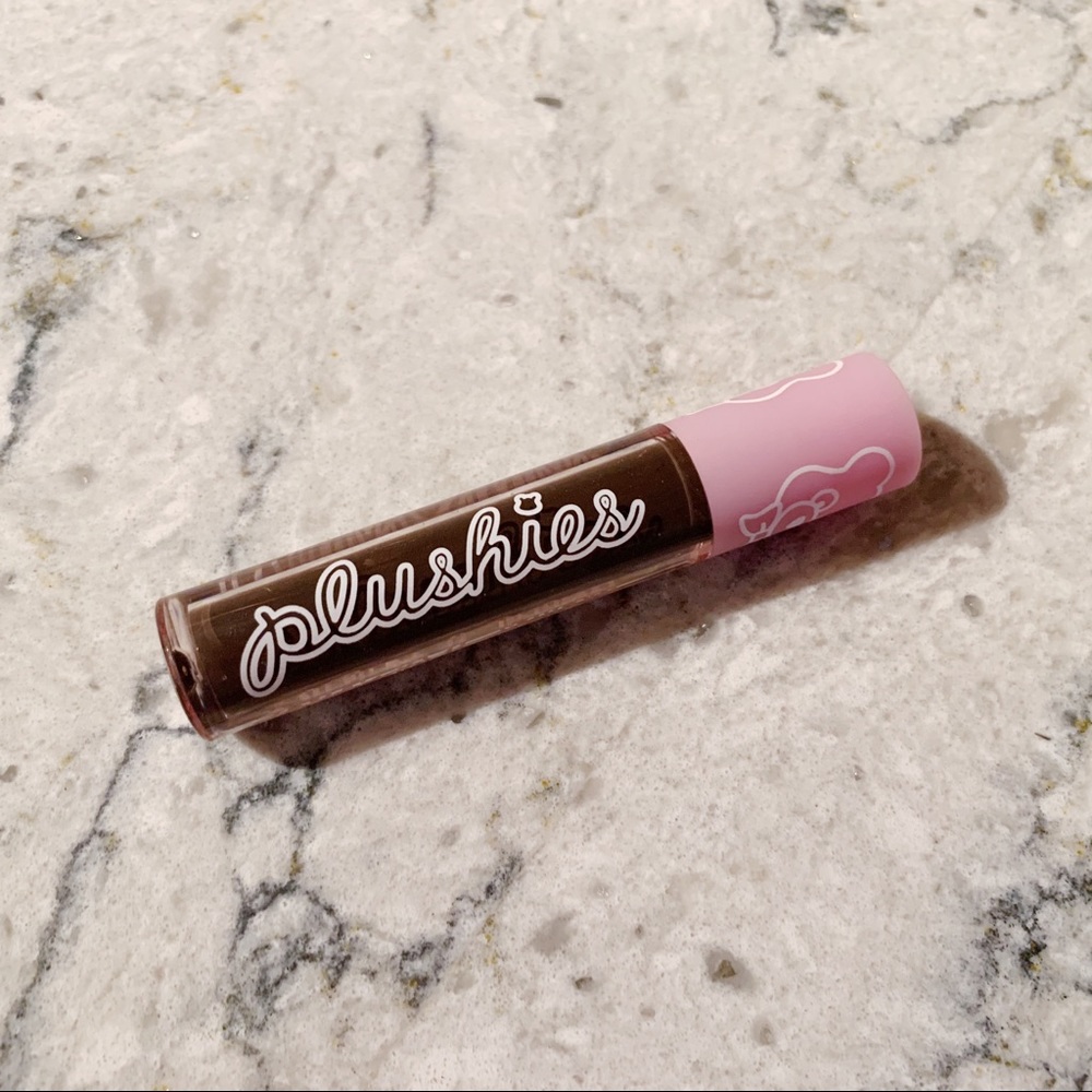 Lime Crime Plushies matte lipstick in SMOKEY